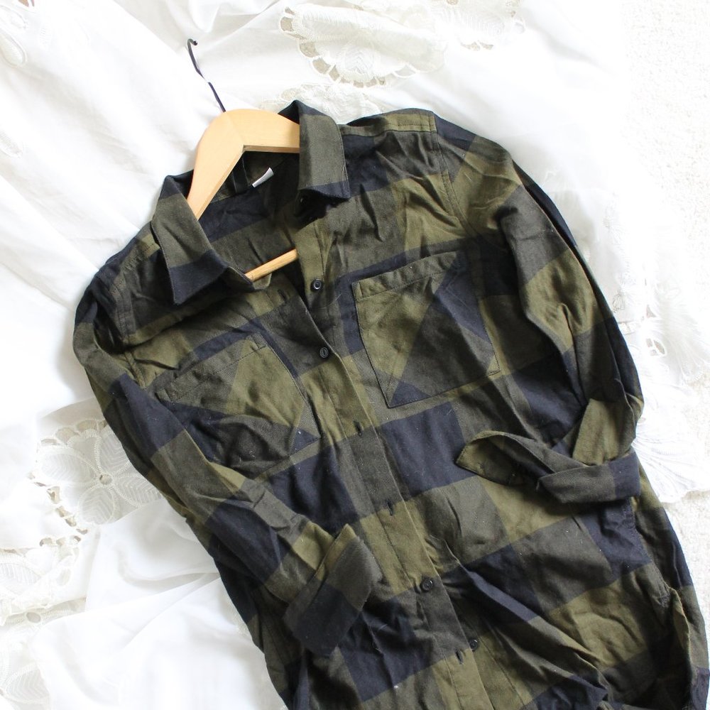H&M Dark Olive Buffalo Plaid Flannel Shirt